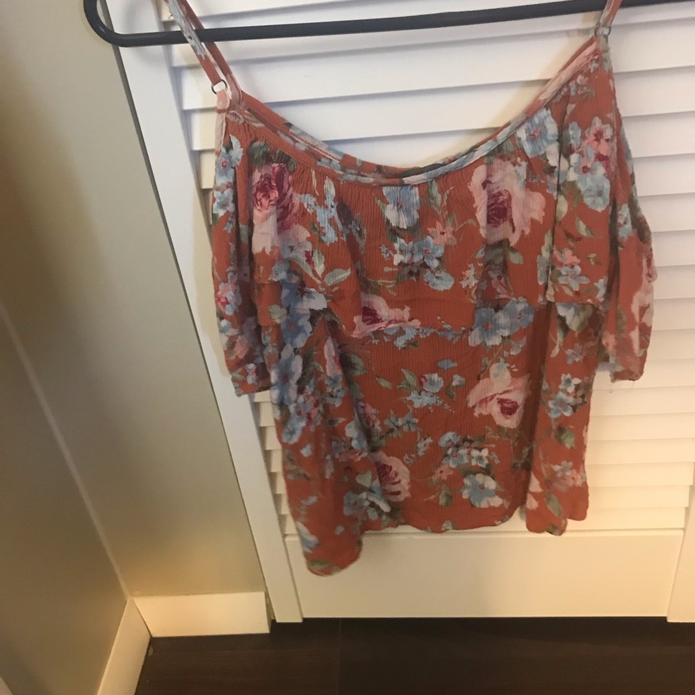 Off shoulder top - Picture 2 of 2